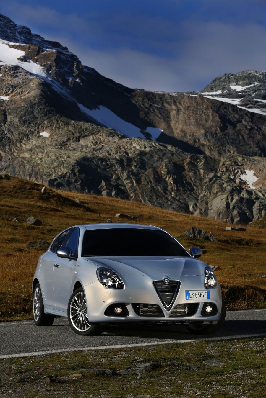  Alfa Romeo Giulietta Sportiva (940) 2013 года  (WW) (фото 20 из 32)